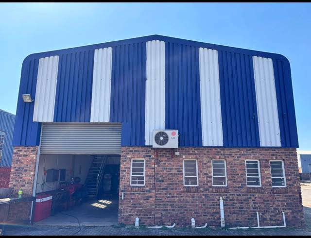 200M² WORKSHOP FOR SALE IN DUNCANVILLE